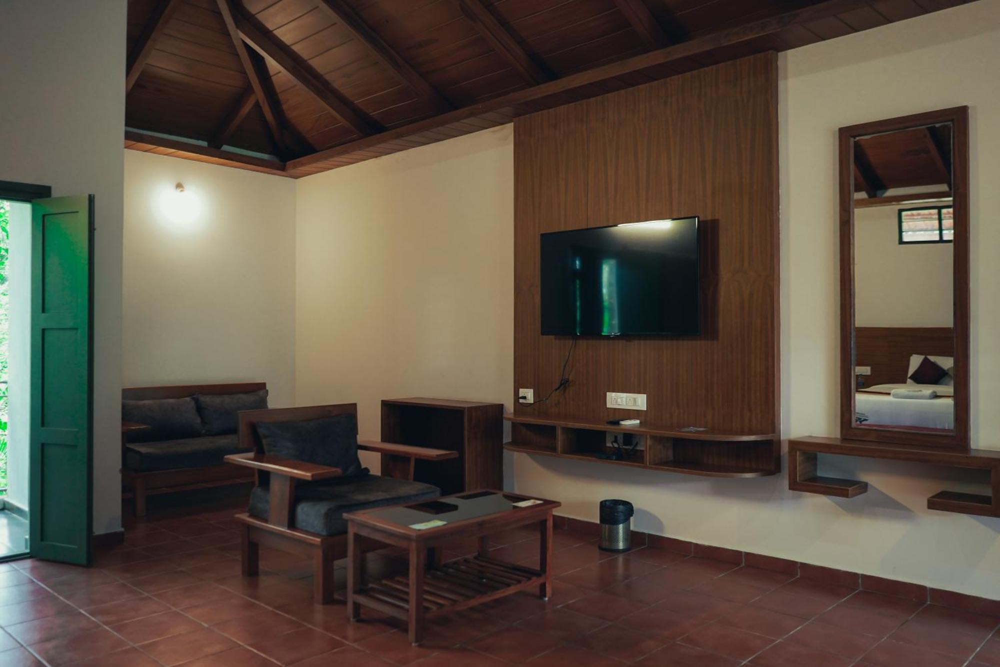 Coorggavadana Hotell Madikeri Eksteriør bilde